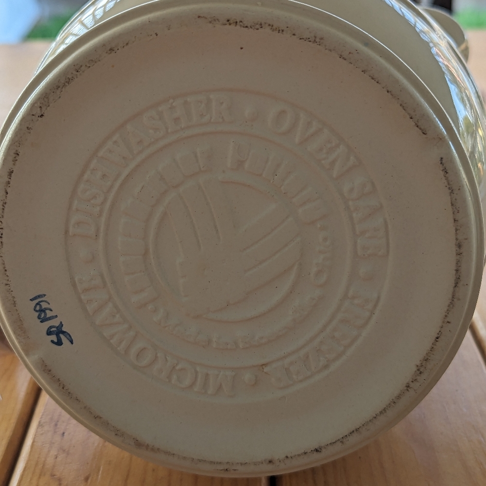 Longaberger Pitcher - Picture 4 of 4